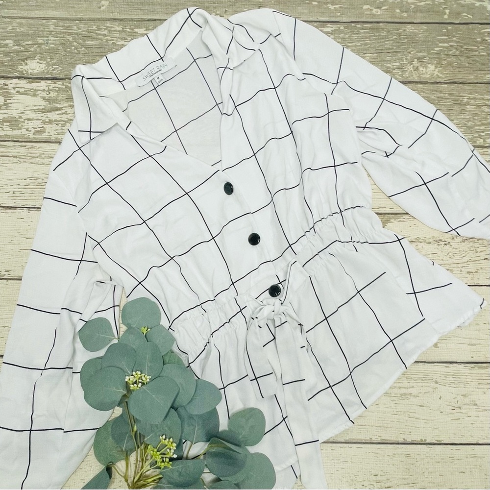 Sweet Rain Windowpane Button Up Top
